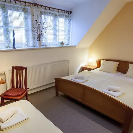 Aurelius Hotel *